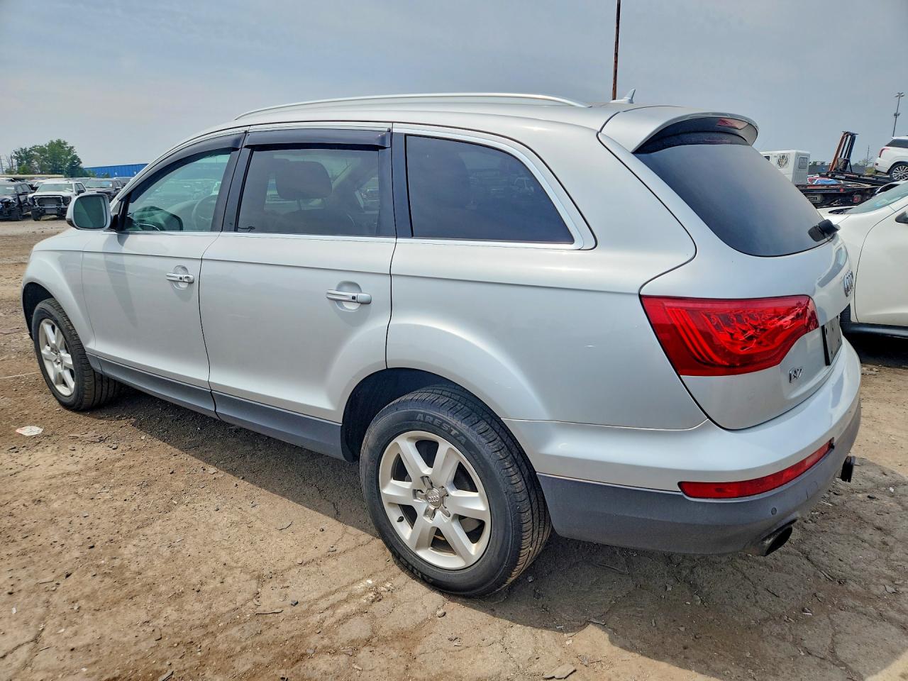 WA1LGAFE0ED015299 · 2014 AUDI Q7 · 2/13