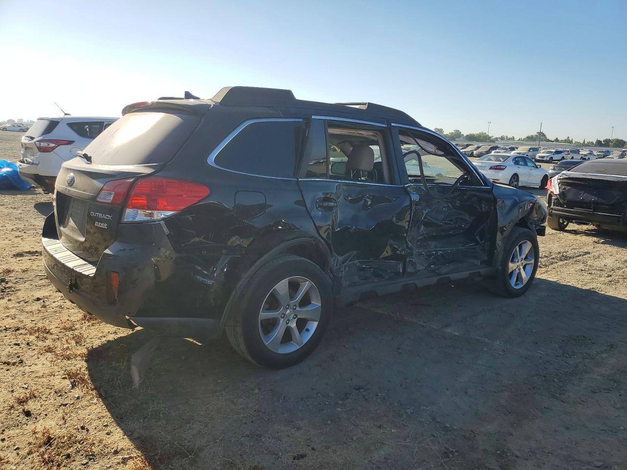 4S4BRBLC7E3294899 · 2014 SUBARU OUTBACK · 3/14