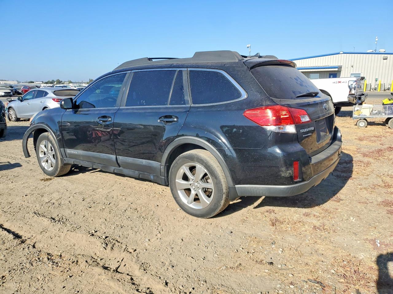 4S4BRBLC7E3294899 · 2014 SUBARU OUTBACK · 2/14