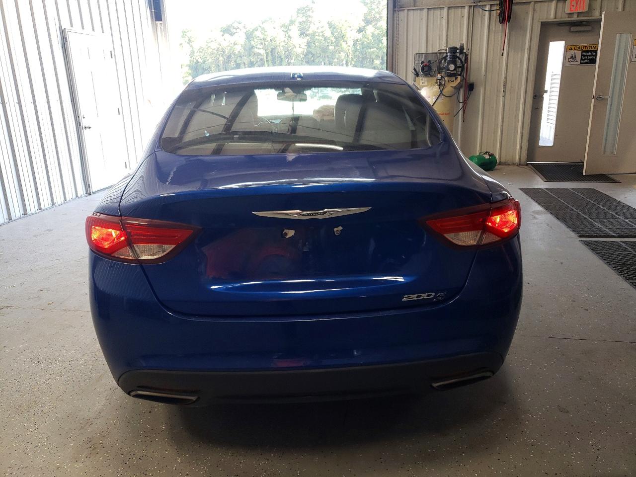 1C3CCCBB0FN751748 · 2015 CHRYSLER 200 SPORT · 6/12