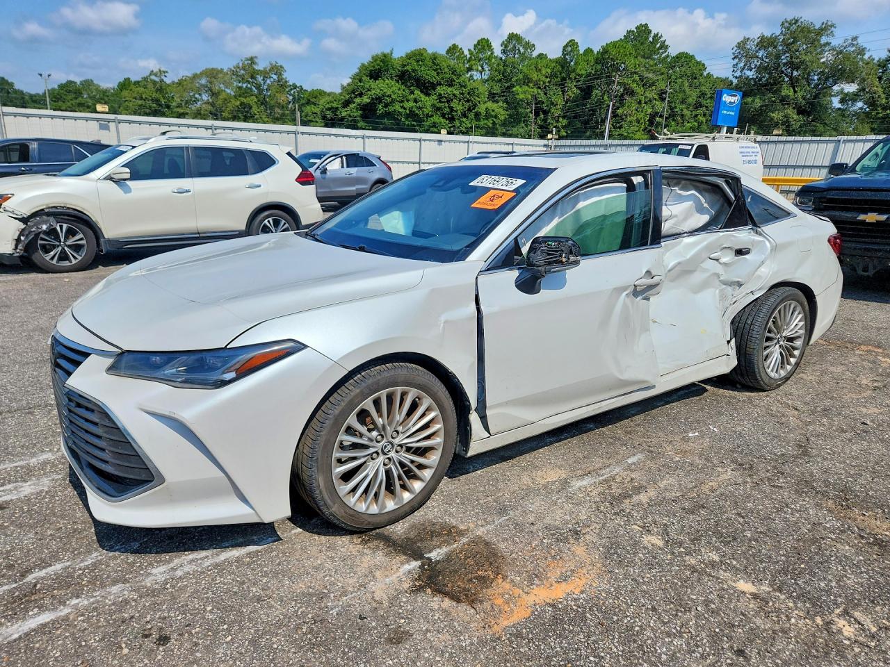 4T1BZ1FB0KU009236 · 2019 TOYOTA AVALON