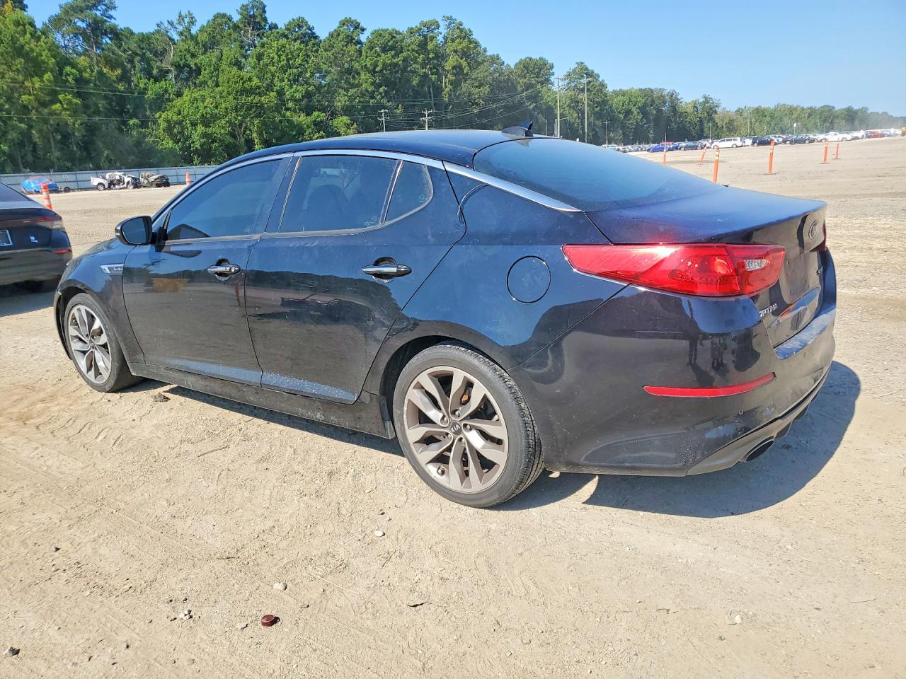 5XXGR4A61FG420307 · 2015 KIA OPTIMA · 2/12
