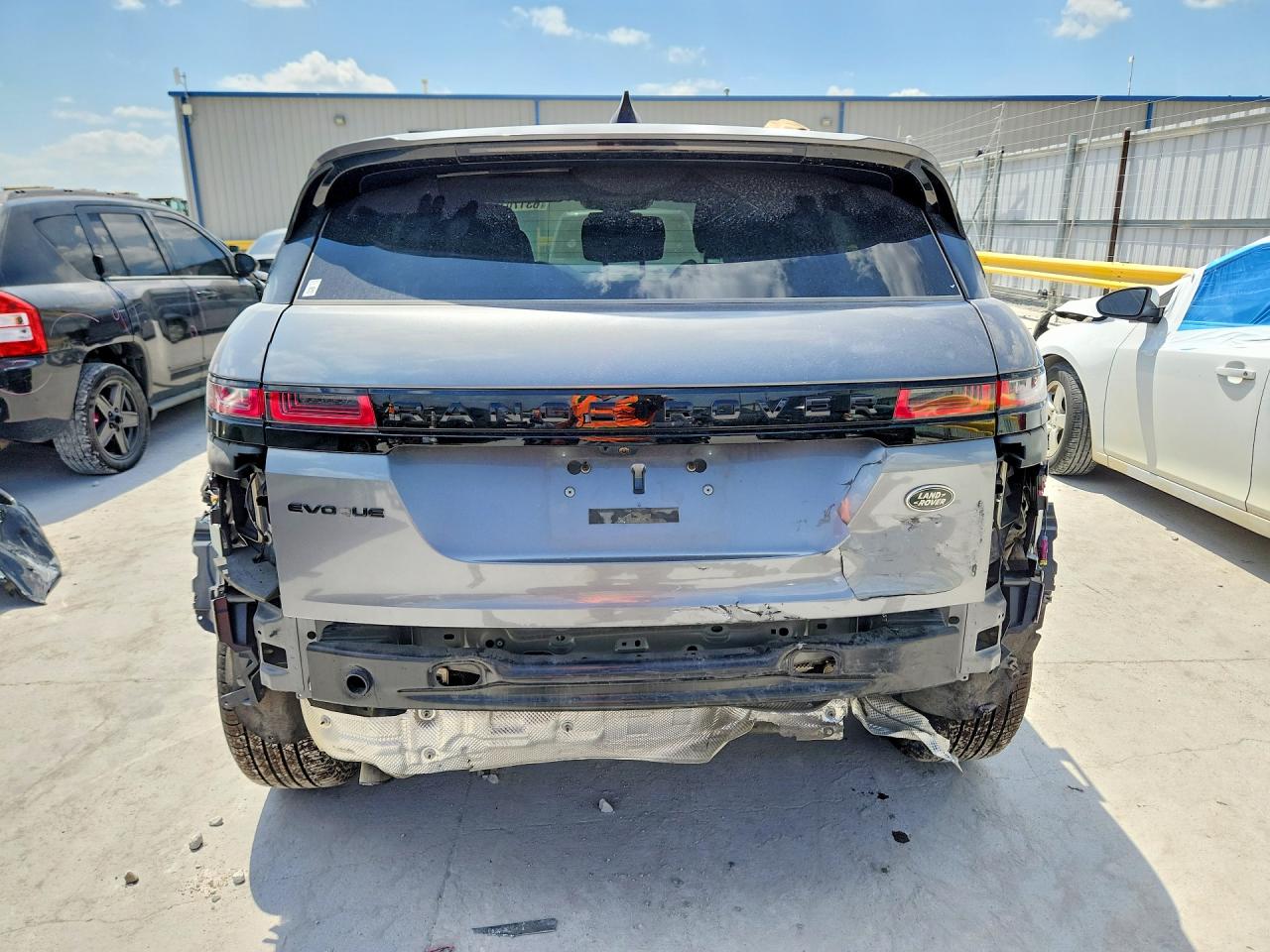 SALZT2FX9PH180789 · 2023 LAND ROVER RANGE ROVER EVOQUE · 6/14