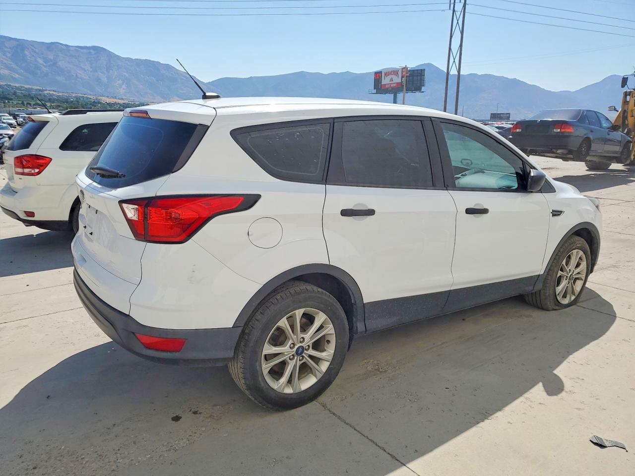 1FMCU0F78KUA19215 · 2019 FORD ESCAPE · 3/12