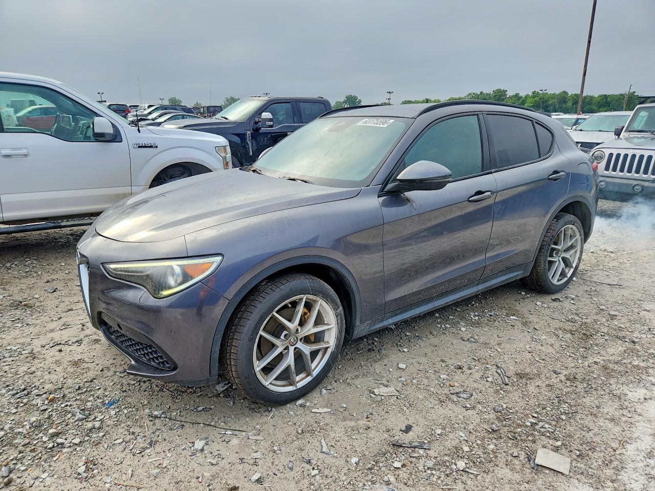 ZASFAKNN3J7B91646 · 2018 ALFA ROMEO STELVIO
