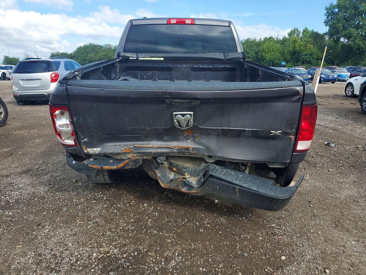 1C6RR7FG4MS566870 · 2021 RAM 1500 CLASSIC · 6/12