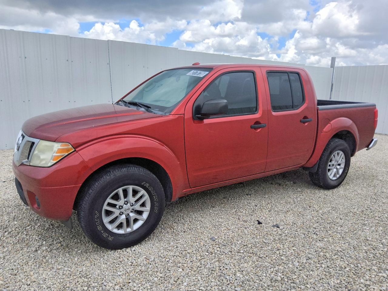 2016 NISSAN FRONTIER