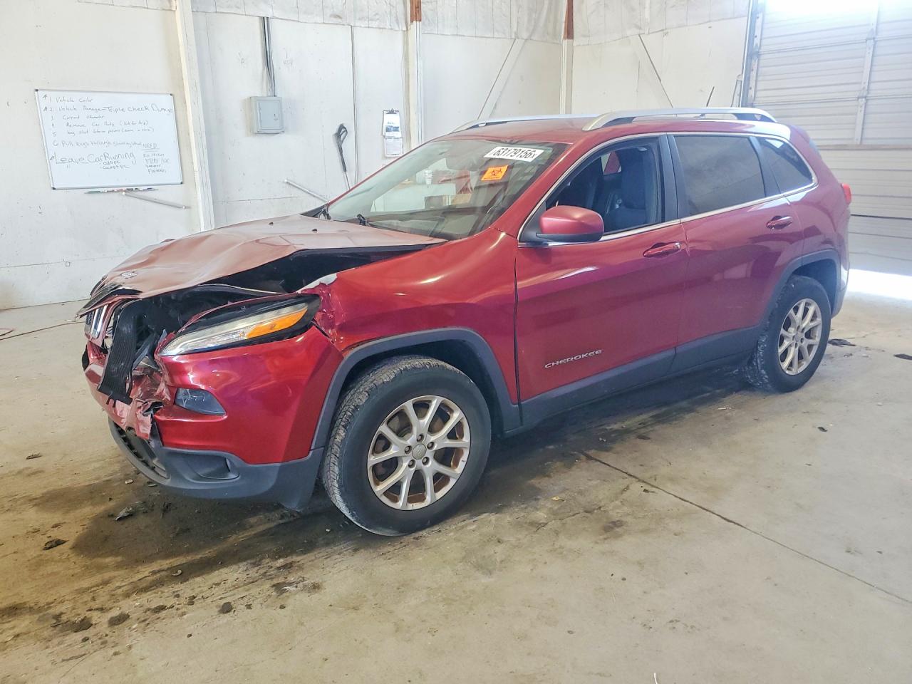 1C4PJMCS7FW660218 · 2015 JEEP CHEROKEE