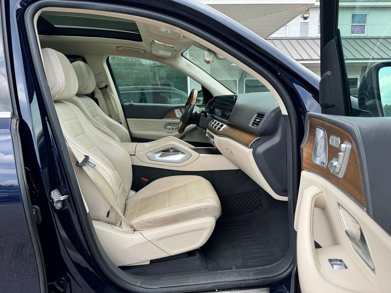 4JGFF5KE1LA104408 · 2020 MERCEDES-BENZ GLS · 5/14