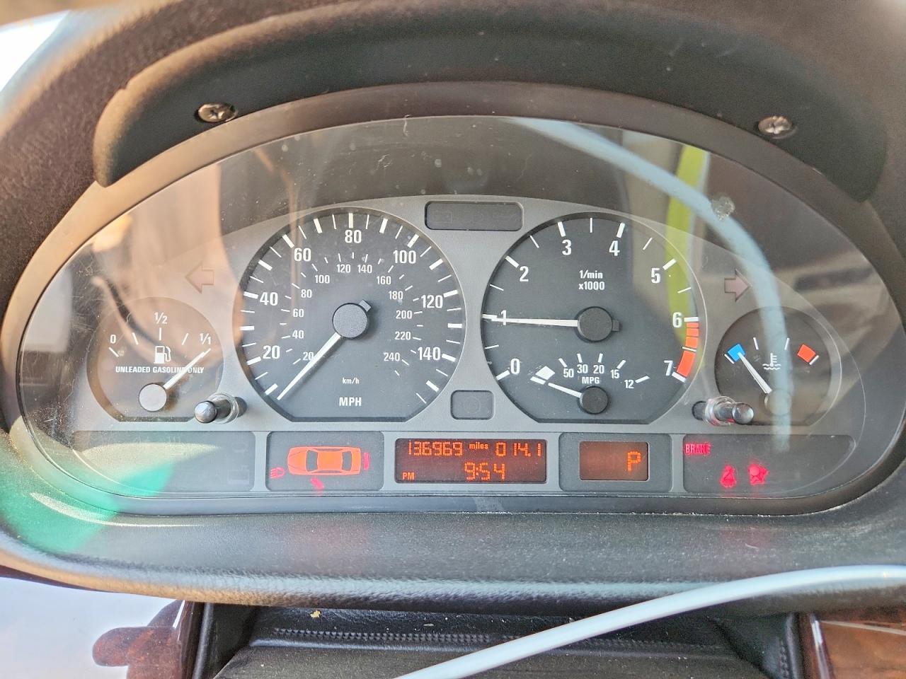 WBAEV33463KL85934 · 2003 BMW 325 · 9/13