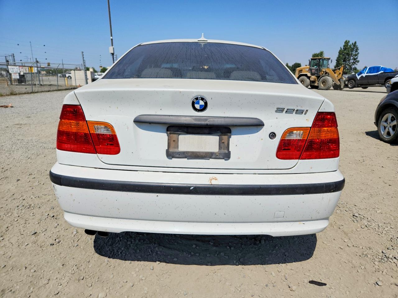 WBAEV33463KL85934 · 2003 BMW 325 · 6/13