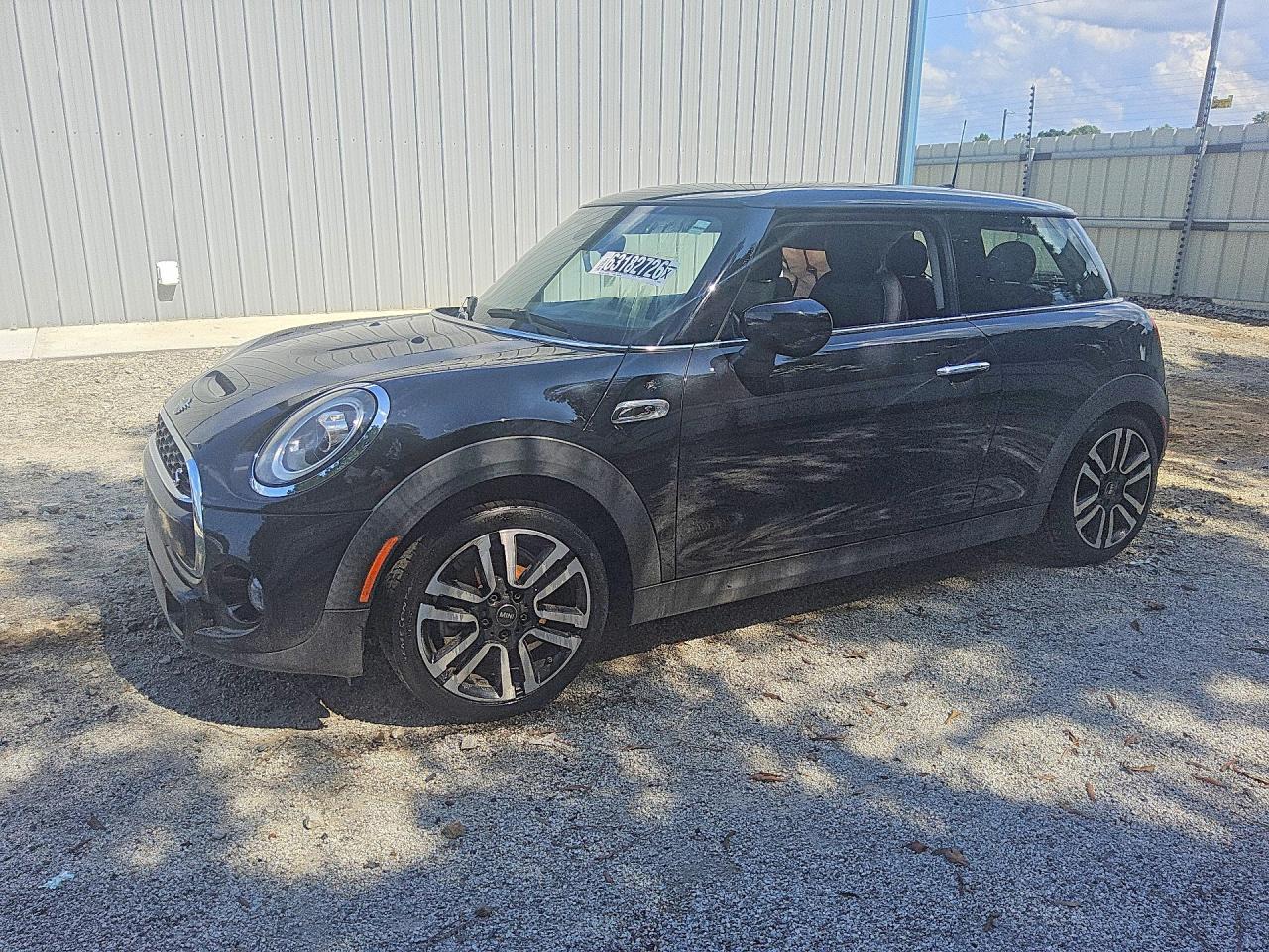 2021 MINI COOPER