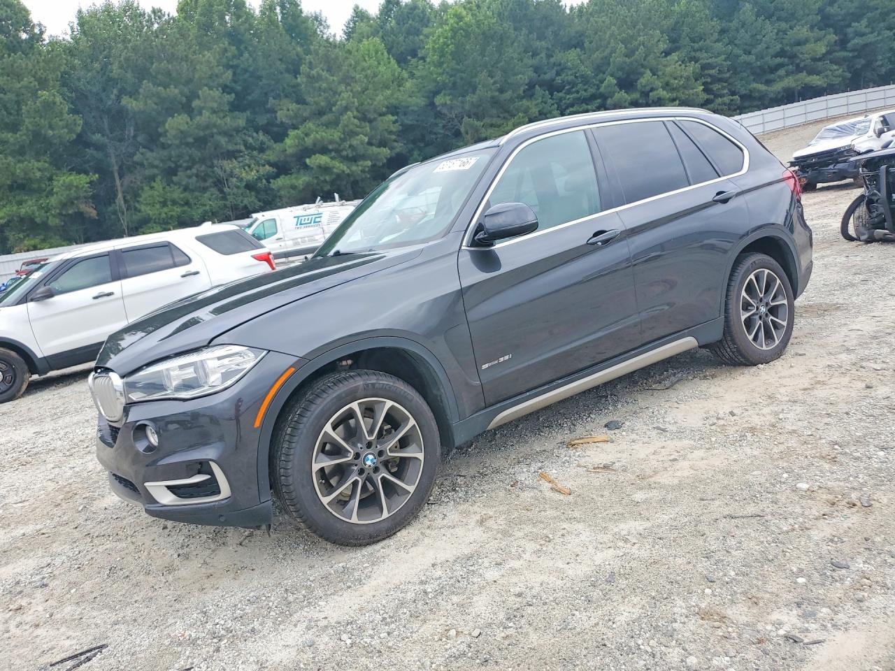 5UXKR2C3XH0U24778 · 2017 BMW X5