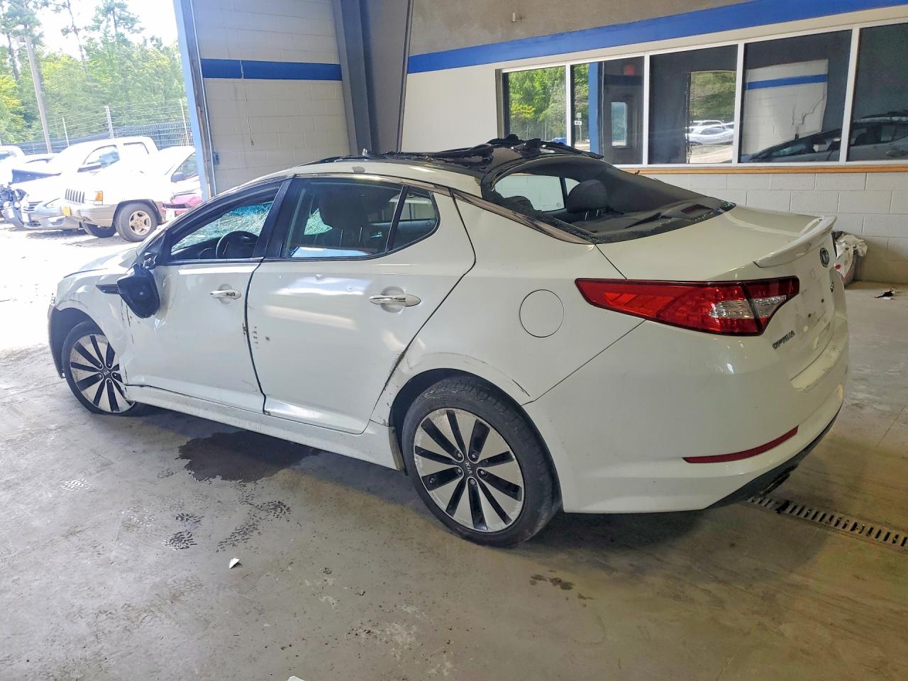 5XXGR4A60CG007922 · 2012 KIA OPTIMA · 2/12