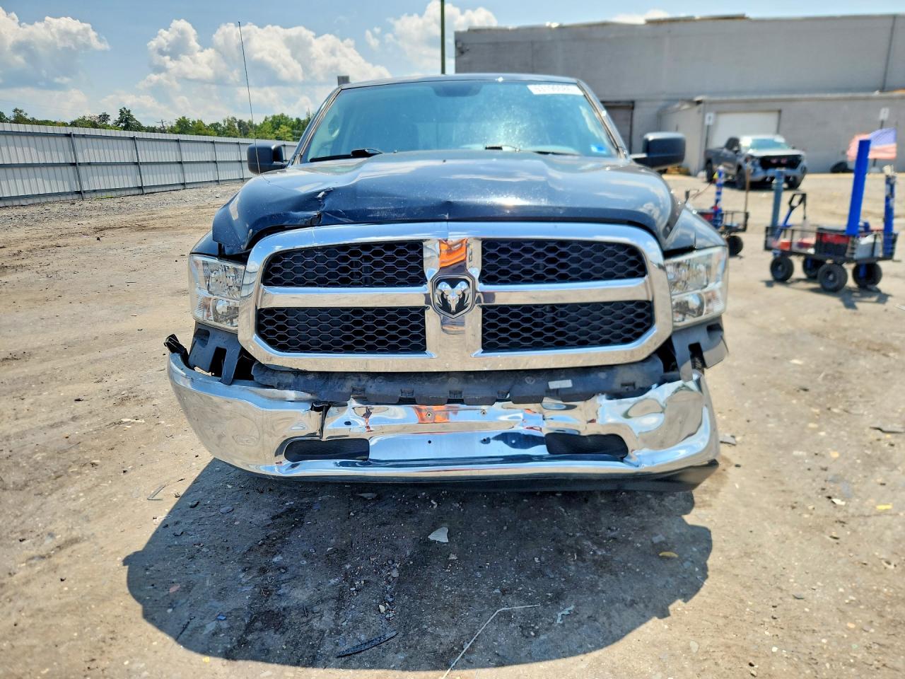 1C6RR6TT3KS731820 · 2019 RAM 1500 CLASSIC · 5/12