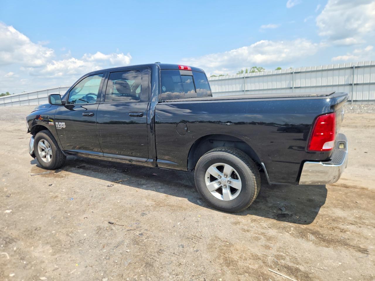1C6RR6TT3KS731820 · 2019 RAM 1500 CLASSIC · 2/12