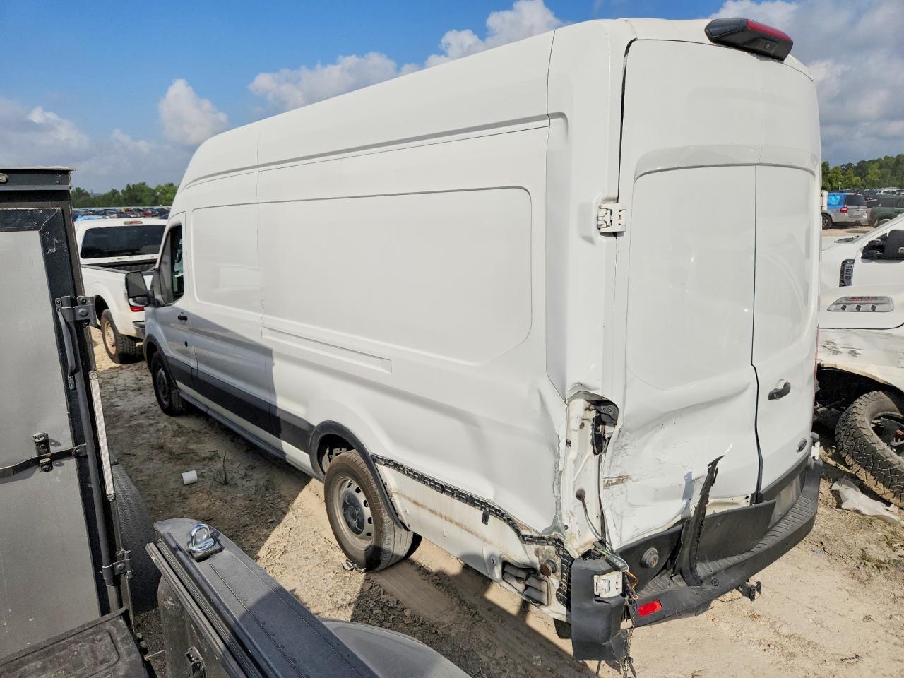 1FTBW3X82LKA65932 · 2020 FORD TRANSIT · 2/13