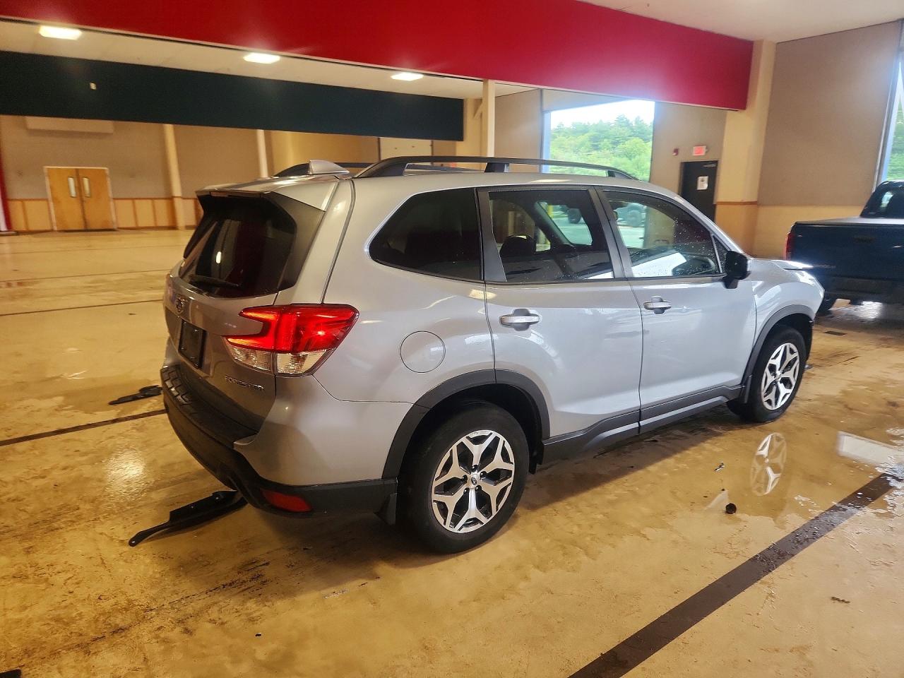 JF2SKAJC1LH601863 · 2020 SUBARU FORESTER · 3/12