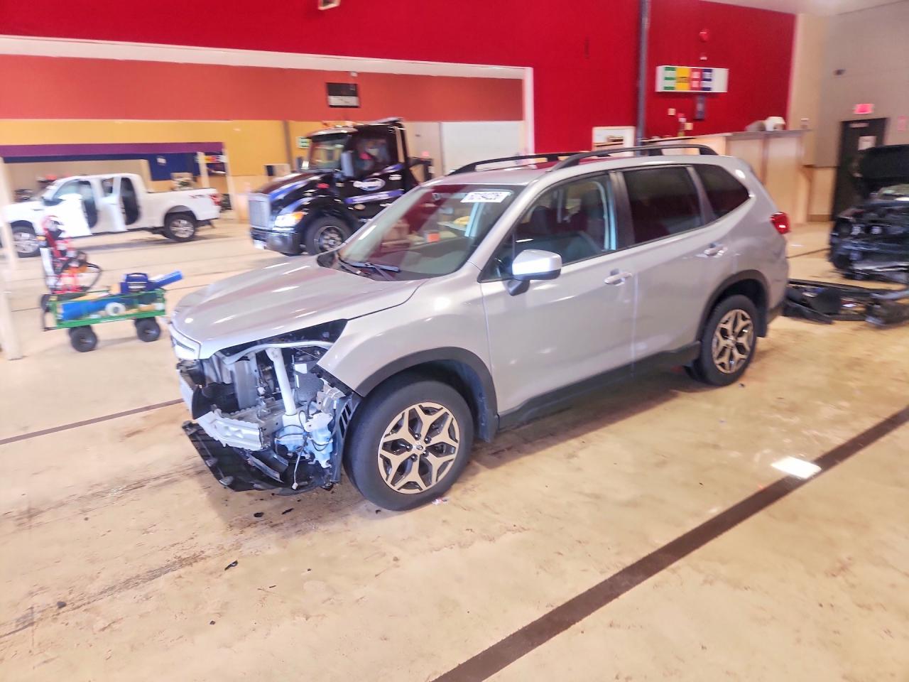 2020 SUBARU FORESTER