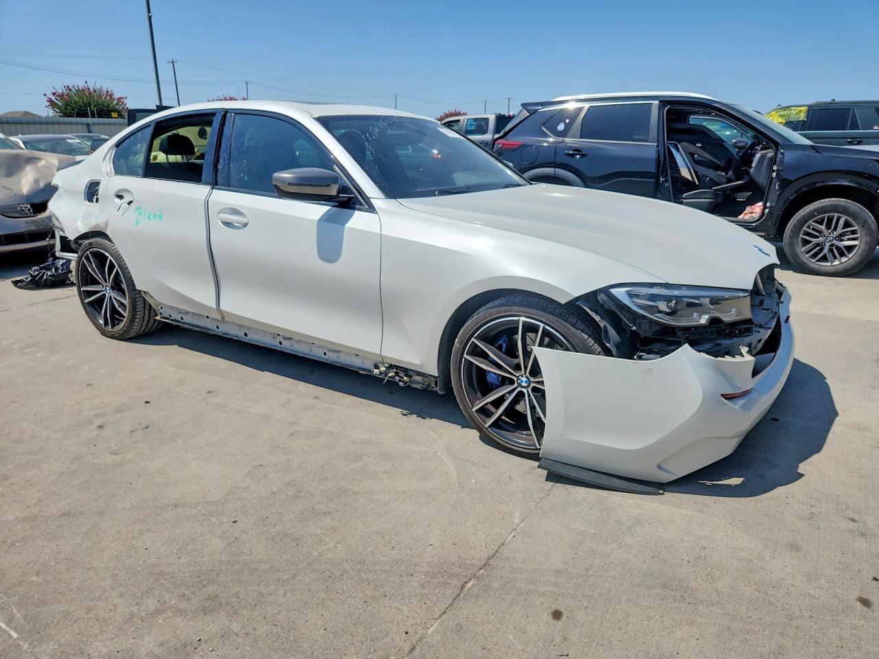 WBA5U7C00LAF53955 · 2020 BMW M340I · 4/12