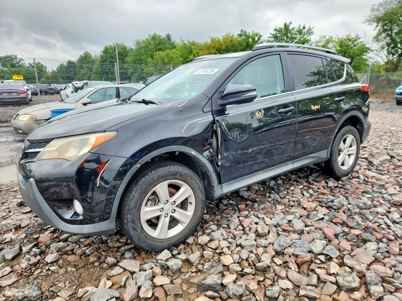 2T3WFREV8EW080734 · 2014 TOYOTA RAV4