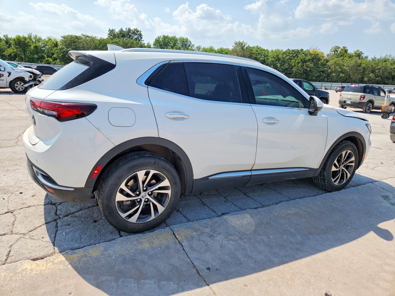 LRBFZNR40PD016980 · 2023 BUICK ENVISION · 3/13