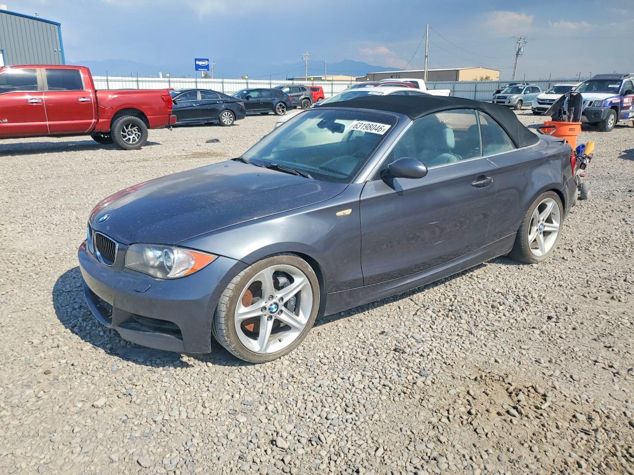 WBAUN93588VF55615 · 2008 BMW 135