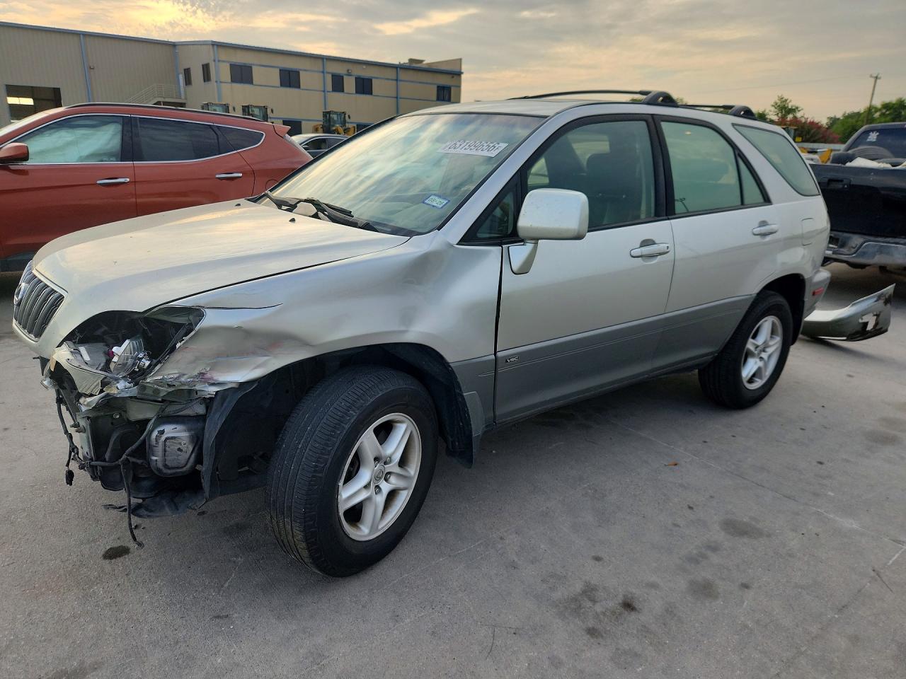 JTJGF10U920125536 · 2002 LEXUS RX