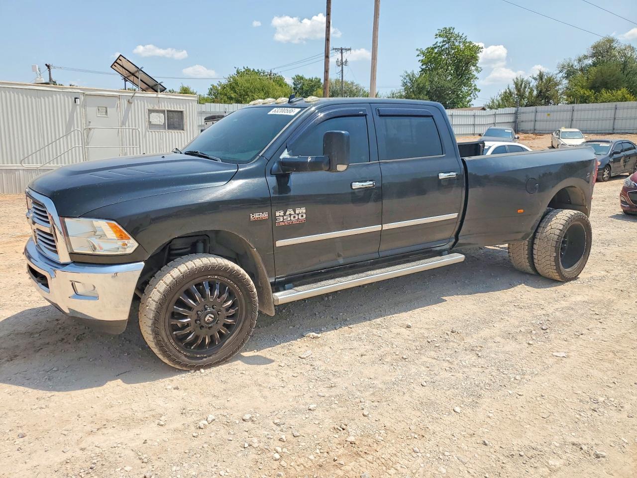 3C63RRHJ7FG688501 · 2015 RAM 3500
