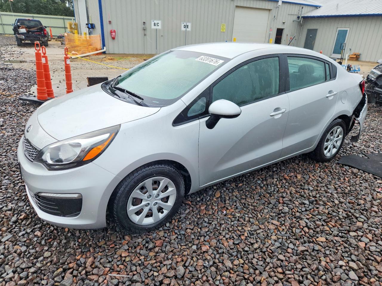 KNADM4A38H6050737 · 2017 KIA RIO