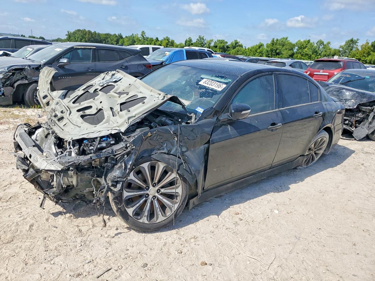KMHGC4DH2CU177154 · 2012 HYUNDAI GENESIS