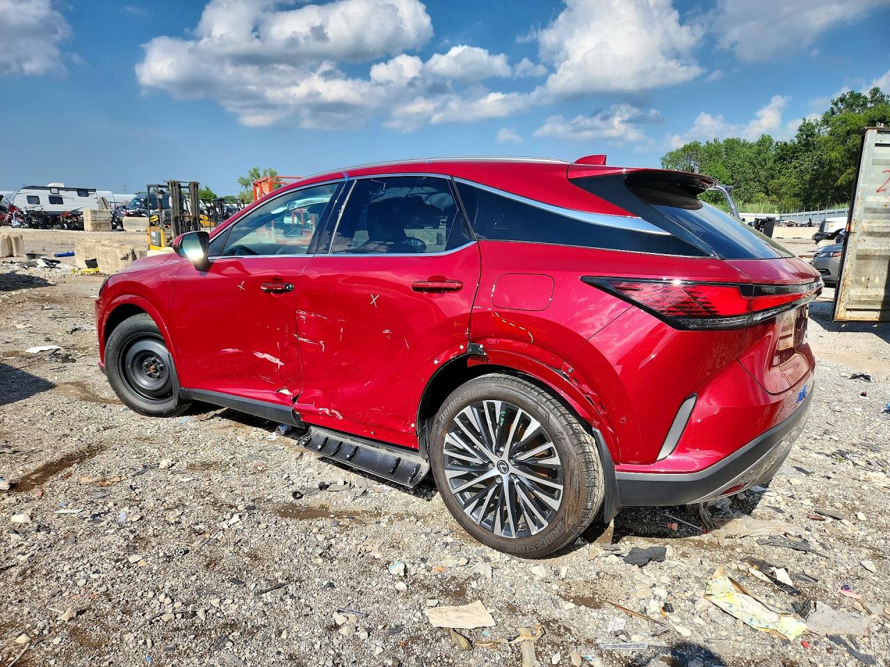 2T2BAMCA0SC096976 · 2025 LEXUS RX 350 · 2/13