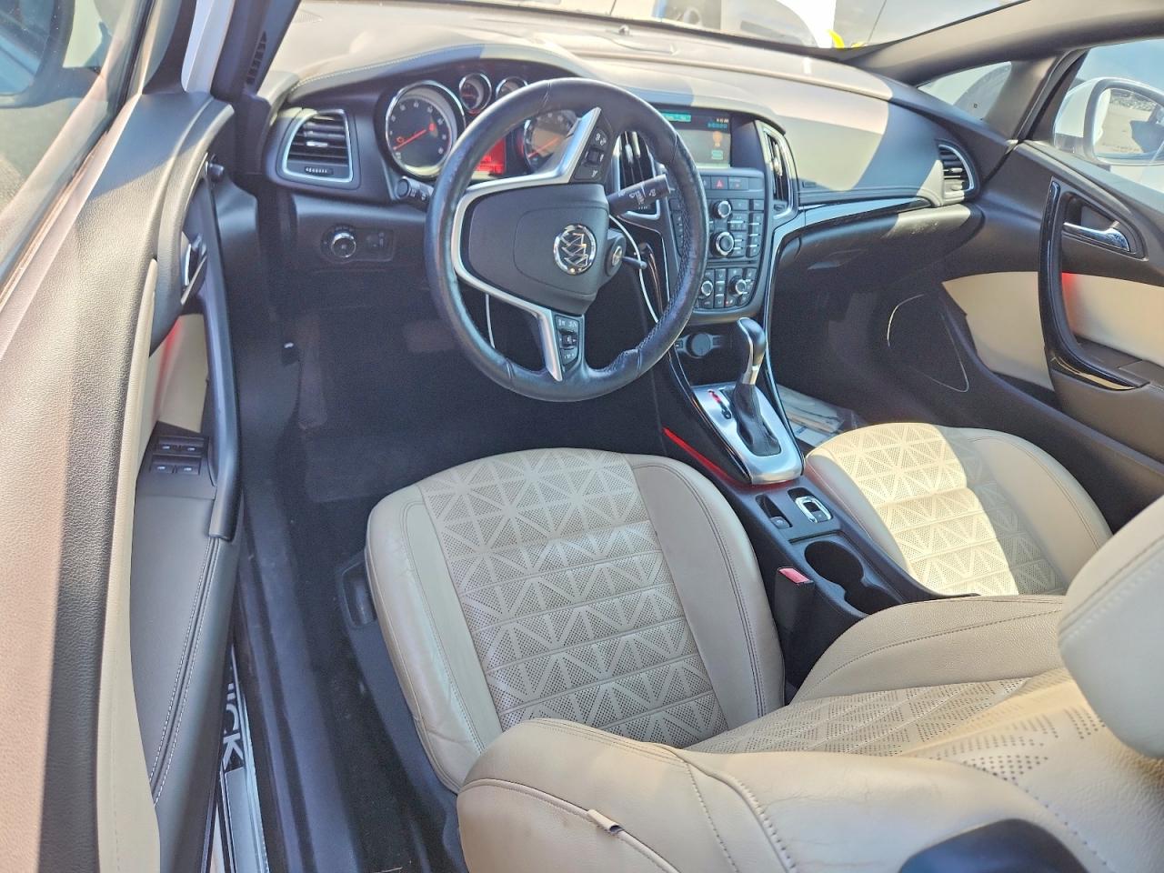 W04WH3N51HG036852 · 2017 BUICK CASCADA · 8/12