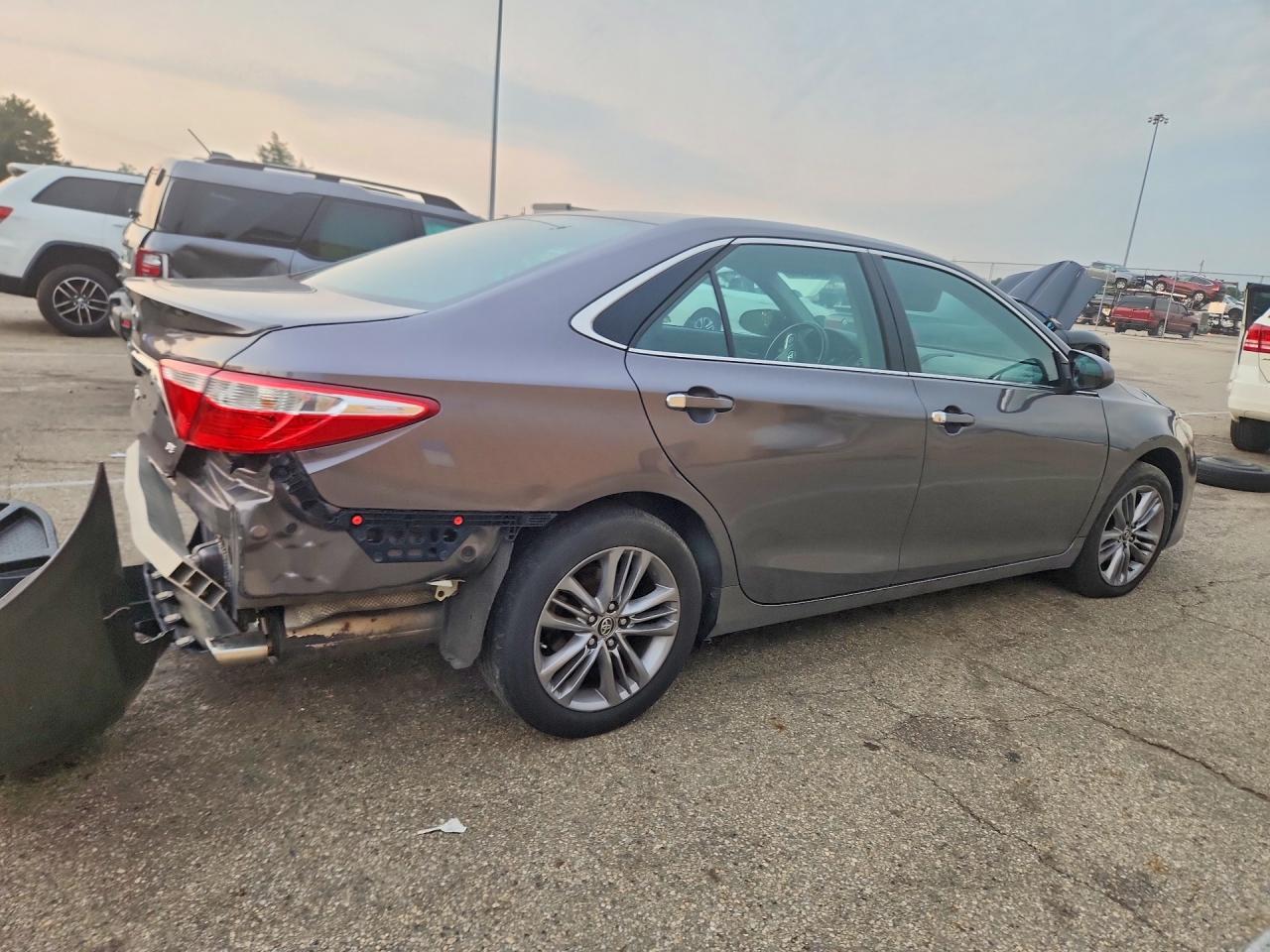 4T1BF1FK2FU081604 · 2015 TOYOTA CAMRY · 3/12
