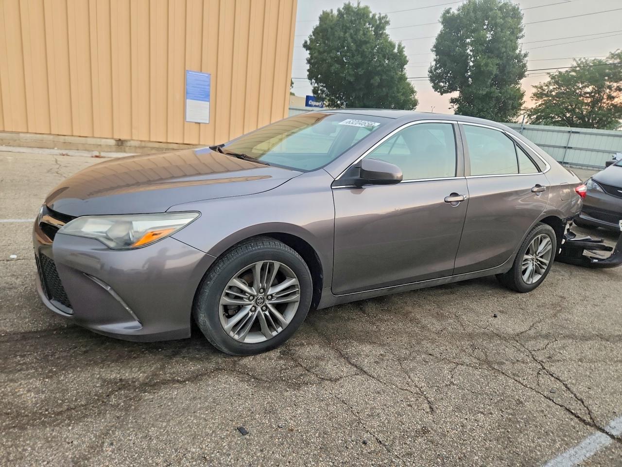 2015 TOYOTA CAMRY