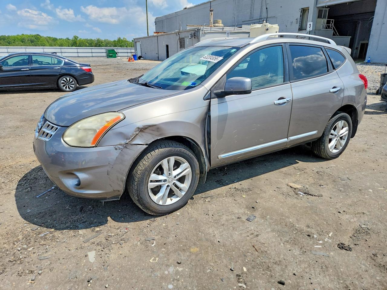 JN8AS5MV5DW607505 · 2013 NISSAN ROGUE