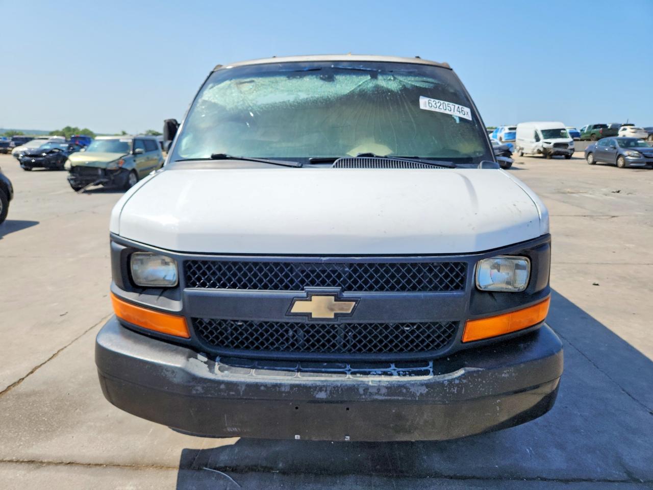 1GCWGFCAXE1102386 · 2014 CHEVROLET EXPRESS G2500 · 5/14