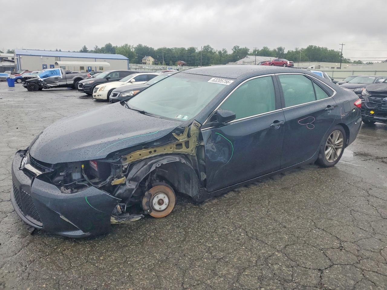 4T1BF1FK8GU146392 · 2016 TOYOTA CAMRY