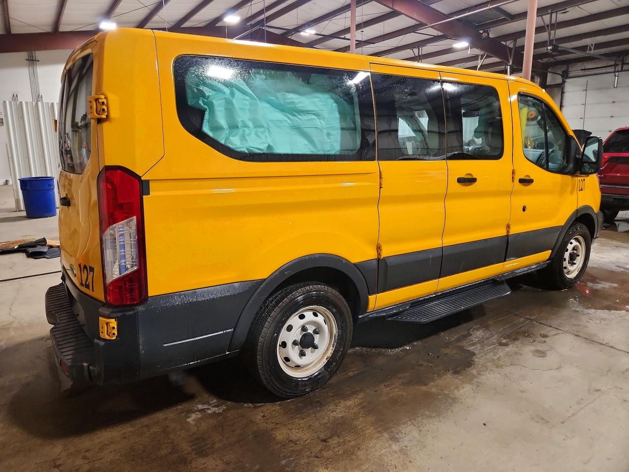 1FMZK1ZM7HKA14891 · 2017 FORD TRANSIT · 3/14