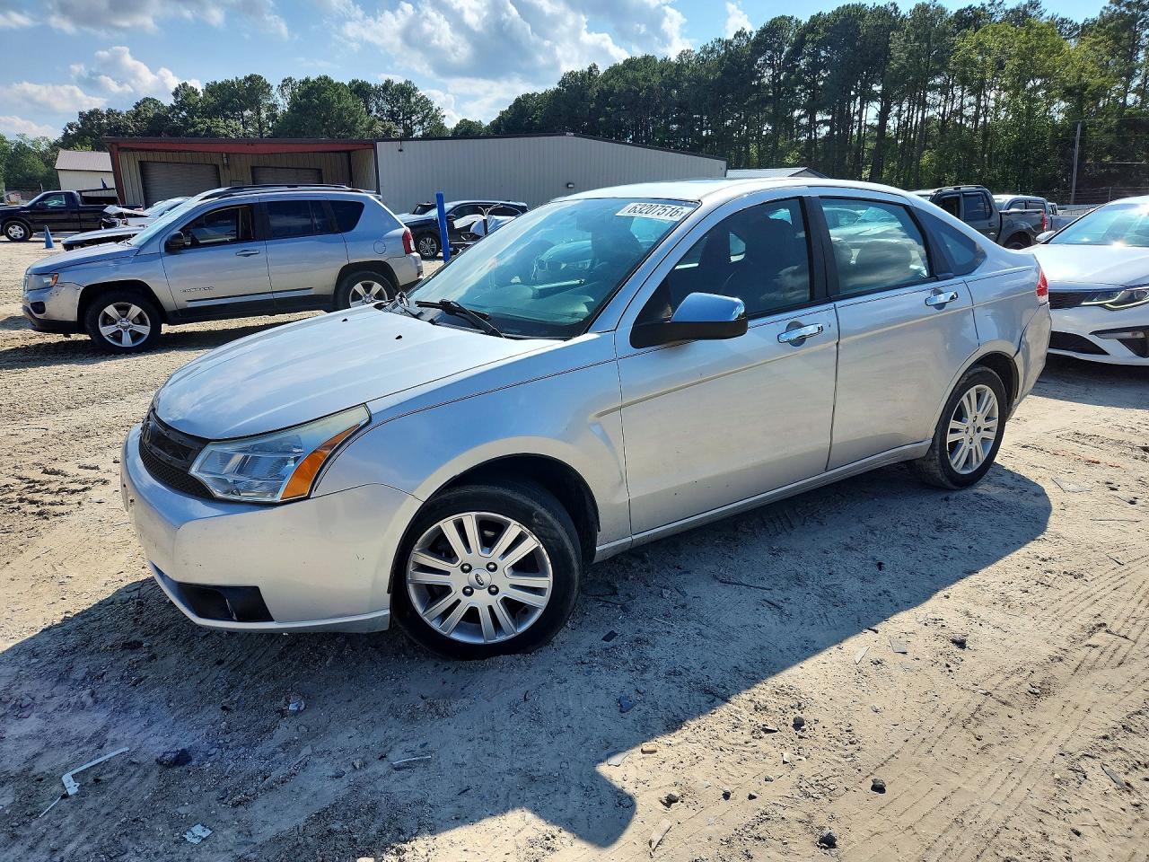 1FAHP3HN0BW135324 · 2011 FORD FOCUS