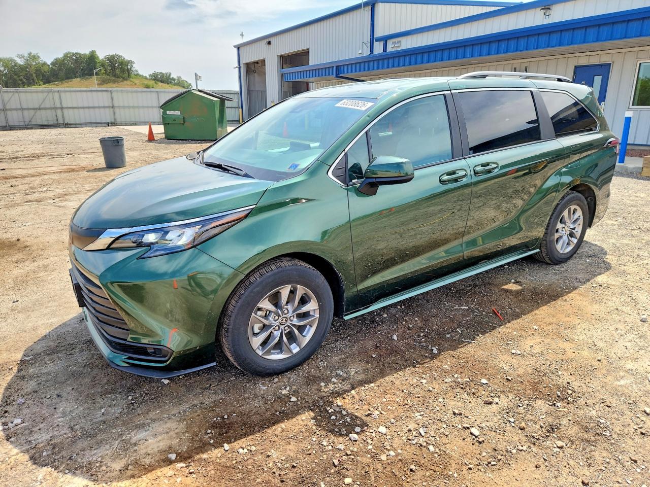 5TDKSKFC1SS180041 · 2025 TOYOTA SIENNA
