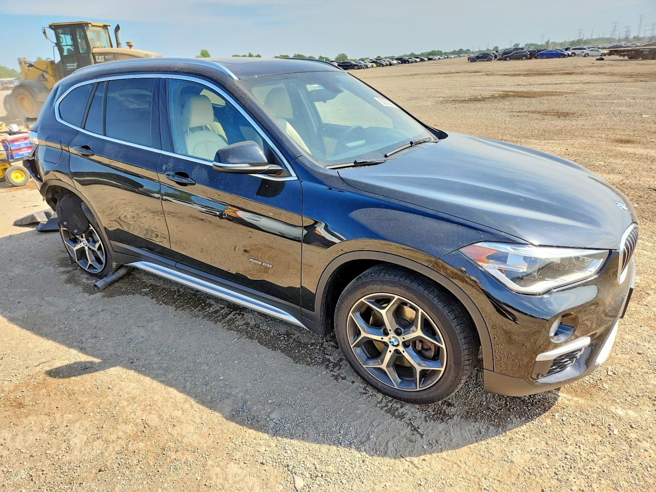 WBXHT3C35GP884376 · 2016 BMW X1 · 4/13