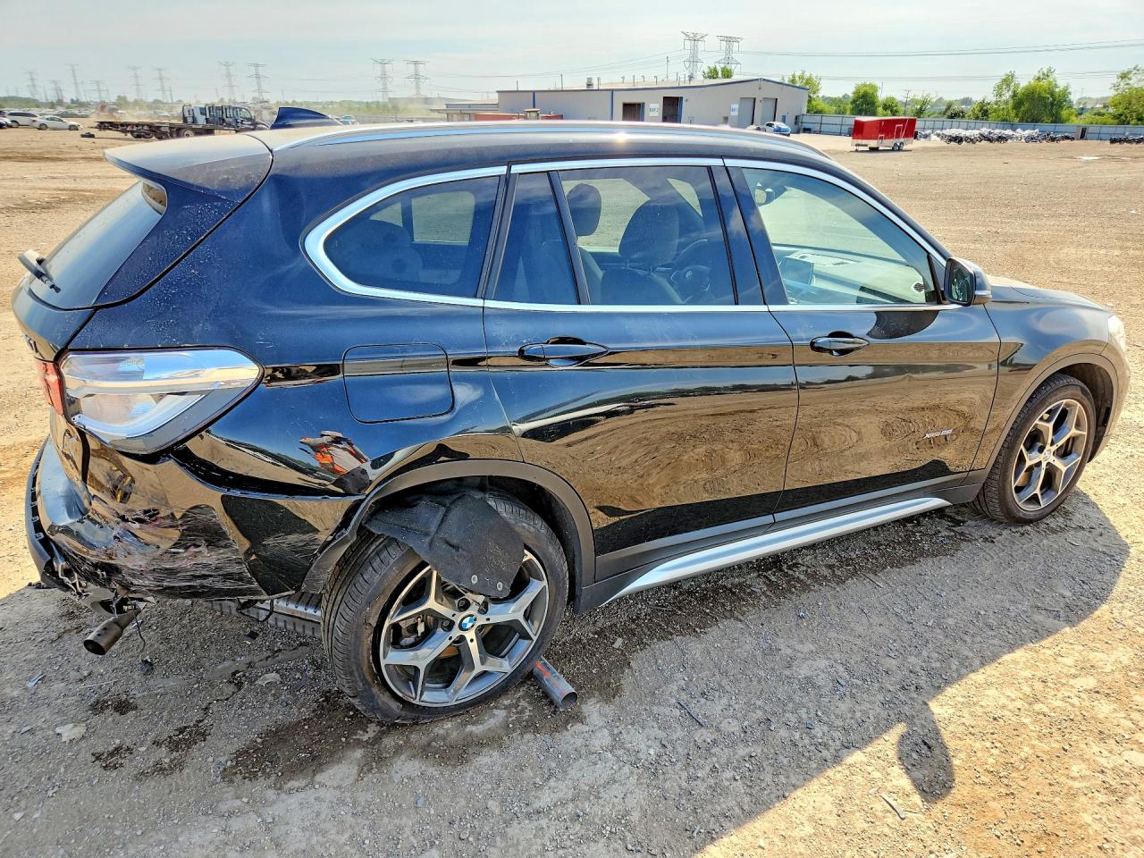WBXHT3C35GP884376 · 2016 BMW X1 · 3/13