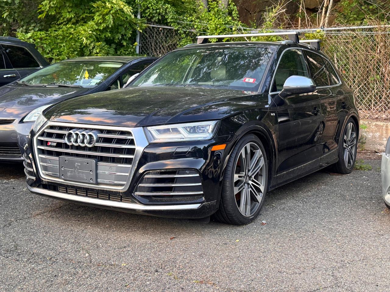 WA1A4BFY2J2020221 · 2018 AUDI SQ5 · 2/10