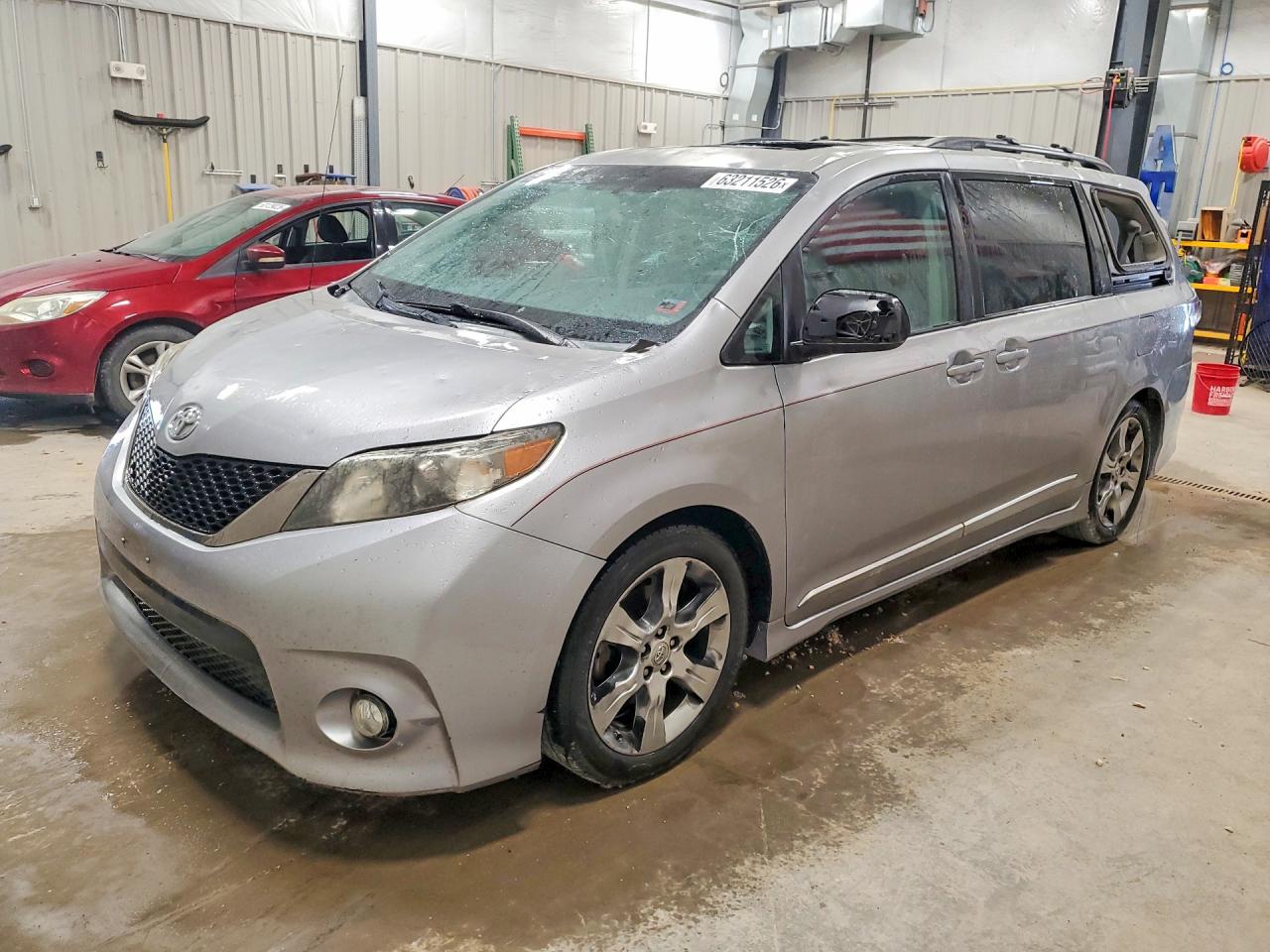 5TDXK3DCXCS255349 · 2012 TOYOTA SIENNA