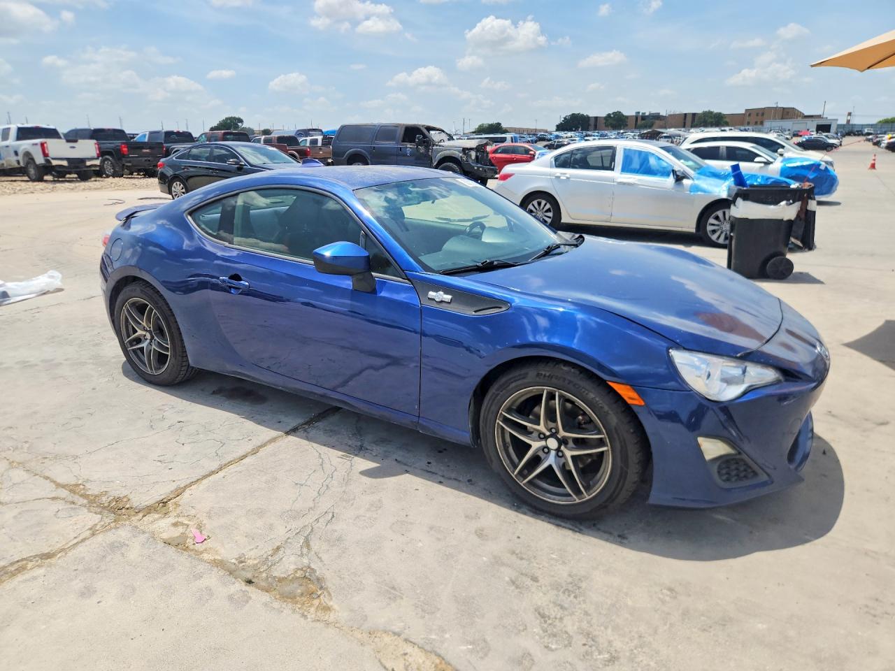 JF1ZNAA1XD2725630 · 2013 SCION FR-S · 4/12