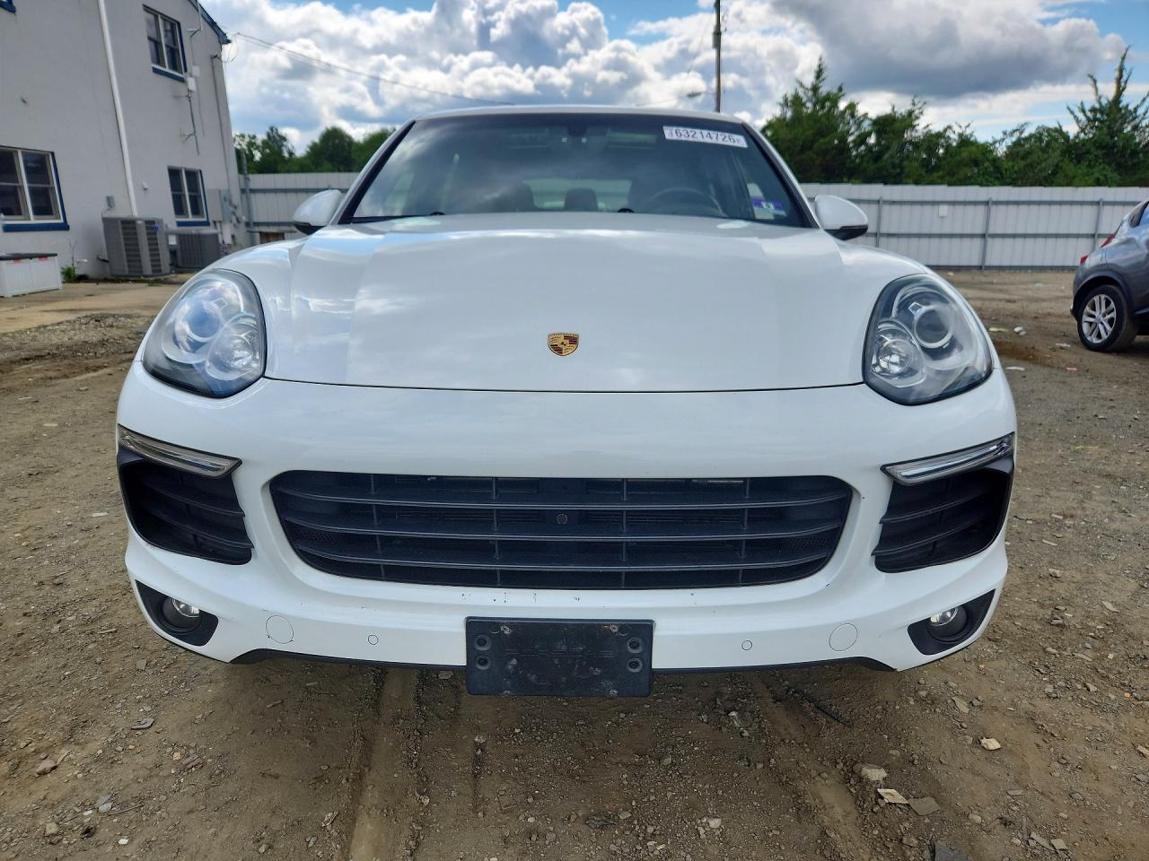 WP1AA2A23GLA06105 · 2016 PORSCHE CAYENNE · 5/13