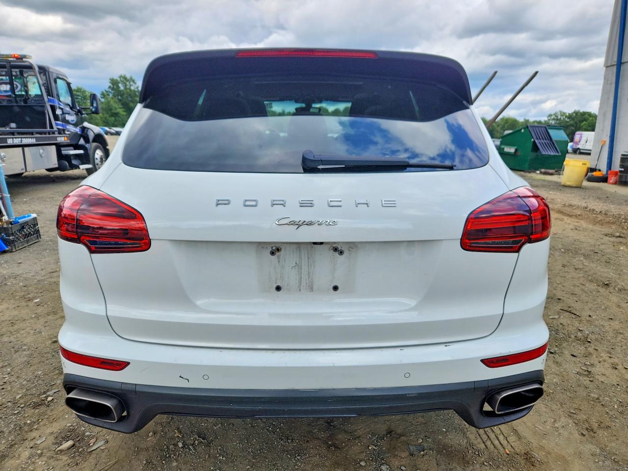 WP1AA2A23GLA06105 · 2016 PORSCHE CAYENNE · 6/13