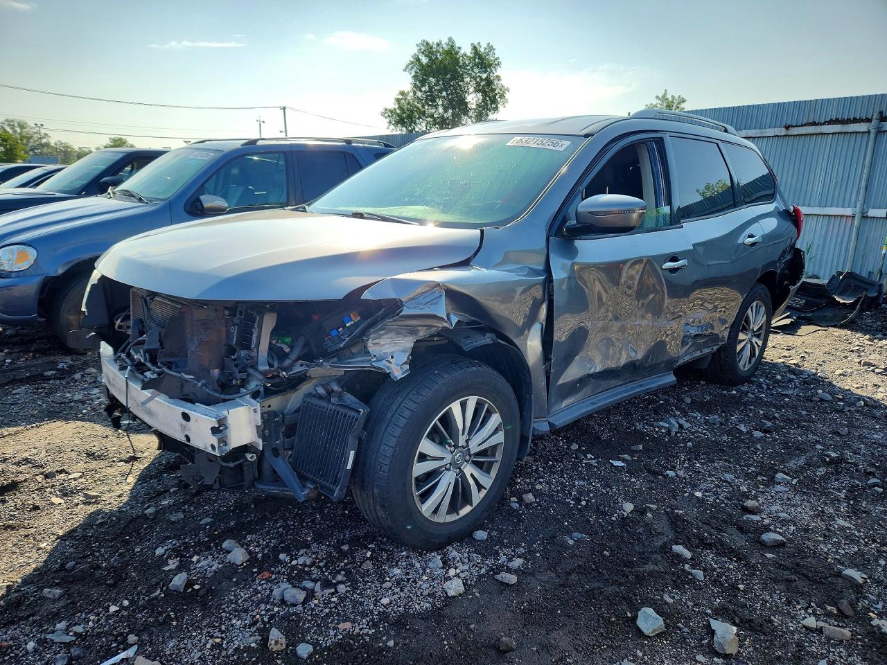 5N1DR2MM7KC650599 · 2019 NISSAN PATHFINDER