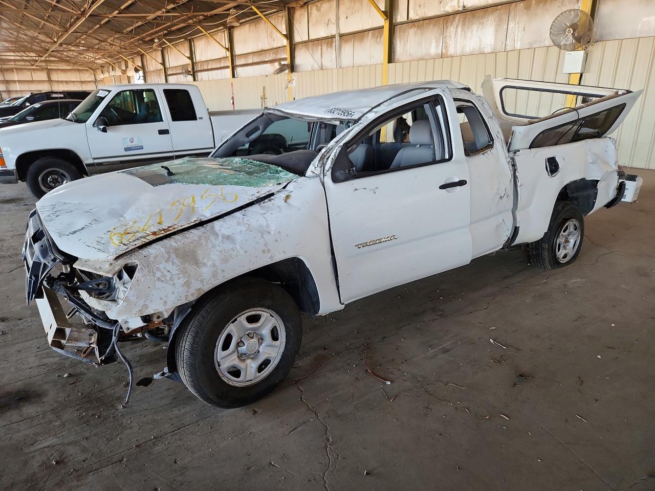 5TETX22NX8Z513751 · 2008 TOYOTA TACOMA
